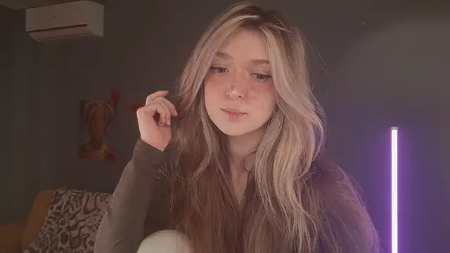 BellaSink online show from April 14, 5:29 am