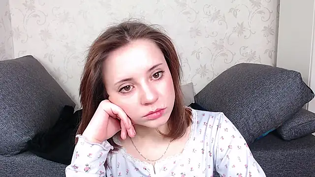 evaa here  online show from March 31, 7:41 am