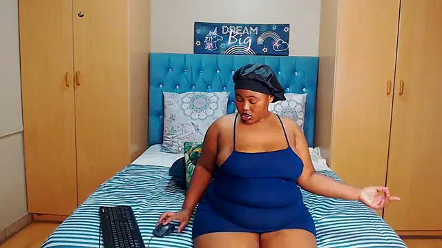  ThickAss Slim online show from October 23, 10:05 pm