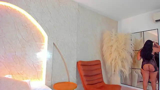 Antonella Russo1 online show from February 10, 11:57 am