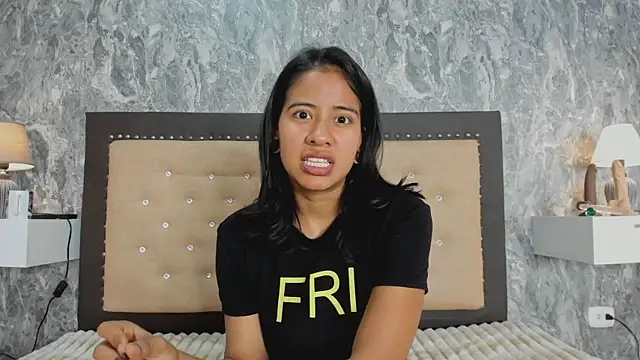 EuphoriaSavage online show from December 5, 12:39 pm