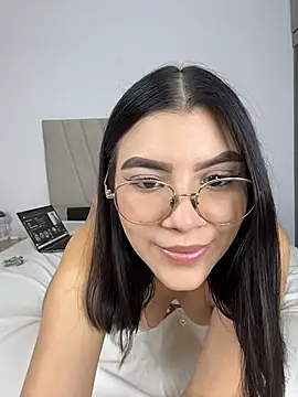 Julietalcl online show from February 19, 11:03 pm