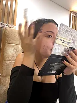 KitsuneHina online show from December 3, 11:23 am