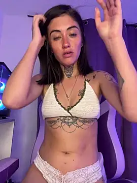 Maiaaa 11 online show from October 20, 4:48 am