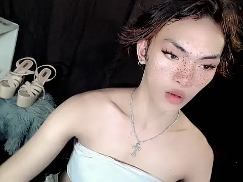 HaileyPresly online show from June 25, 7:24 am