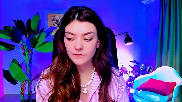 AnaSteisher online show from November 22, 2:09 pm