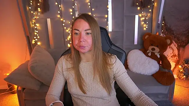 VixenMuse online show from March 21, 8:47 pm