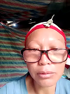 nui-show online show from October 19, 4:58 am