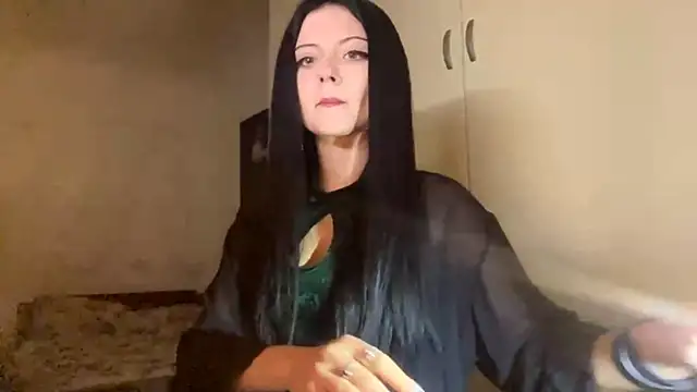KellyAngie online show from October 22, 3:50 pm