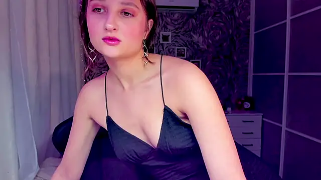 mishel amurr online show from November 13, 1:59 am