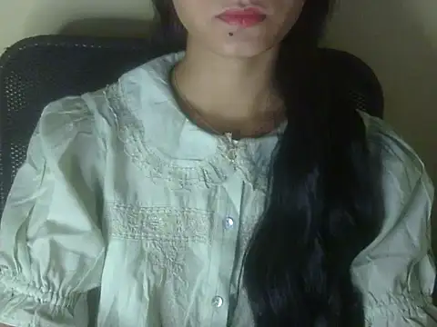 Shezi N online show from July 23, 3:31 pm