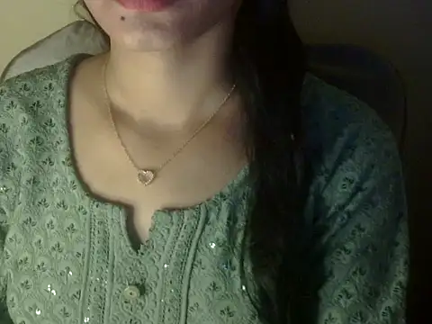 Shezi N online show from April 21, 11:50 am