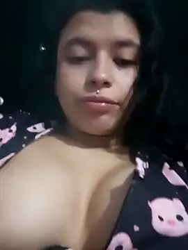 petite coral online show from February 25, 4:22 am