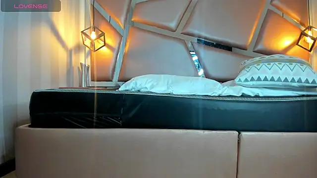 NATHALYMILLER VC online show from November 10, 12:33 pm