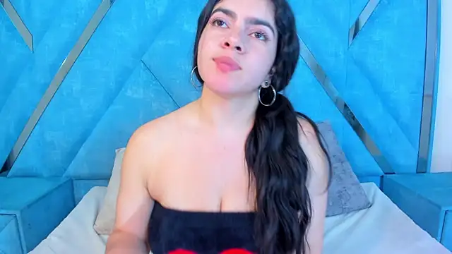 talialadyx online show from February 12, 4:19 pm