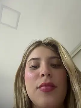  Alicee 1 online show from November 12, 3:37 am