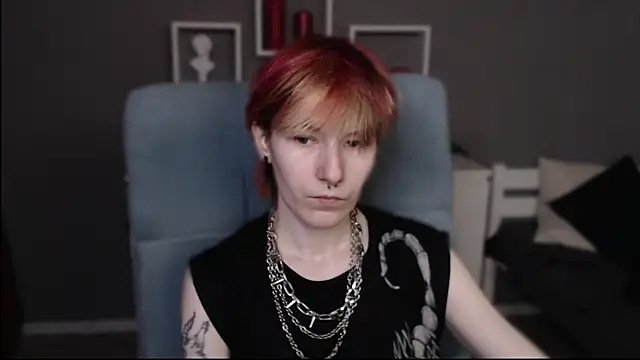 guitarandangell online show from March 31, 1:55 pm