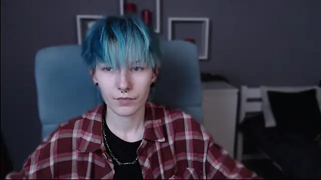 guitarandangell online show from October 26, 3:35 am