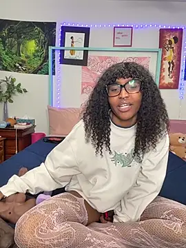 DaisyMynx online show from December 20, 4:16 am