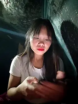 linh-miu99 online show from November 6, 12:55 pm