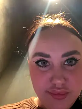 KiraSunshine online show from November 22, 4:48 am