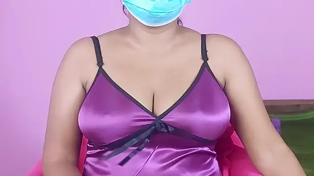 SL queen1 online show from April 17, 4:20 pm