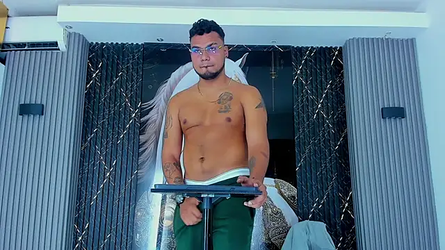 handsome boys22 online show from November 24, 12:51 pm