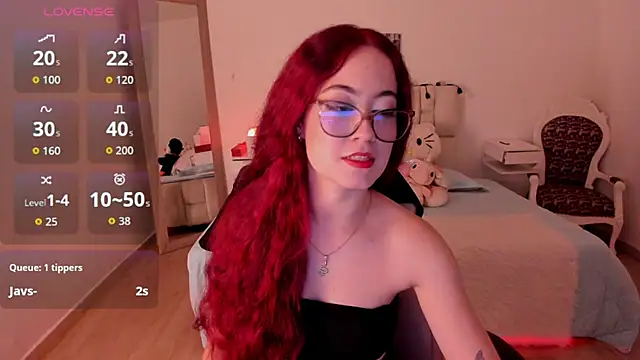 Amaraa couper1 online show from December 3, 3:42 am