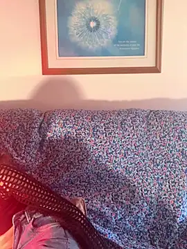 Soft Dream  online show from October 30, 8:32 pm