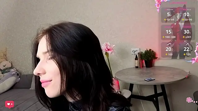 Mell Hyees online show from November 16, 4:40 pm