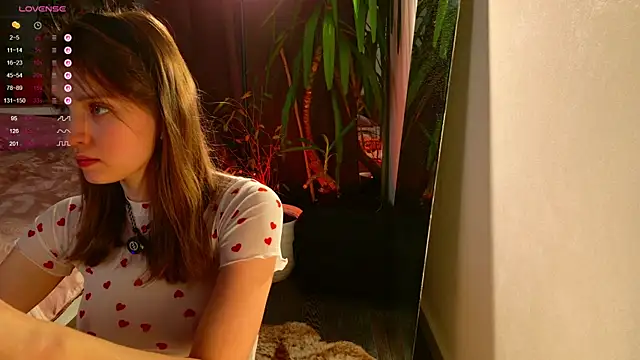 your lunalike online show from November 12, 6:39 pm