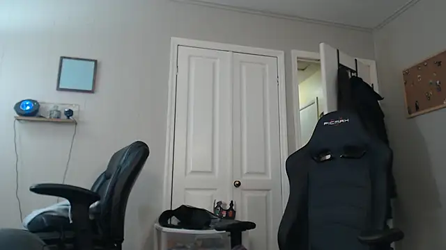 CasuallyCorrupt online show from December 4, 8:27 am