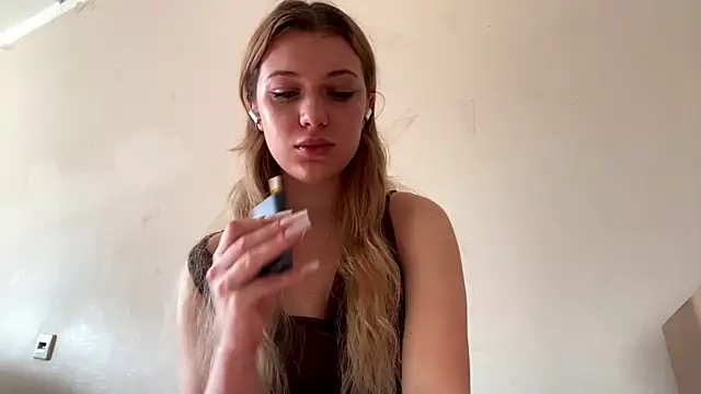 Fiorence Blonde online show from October 23, 11:16 am
