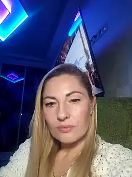 LadaStar8385 online show from October 25, 8:59 pm