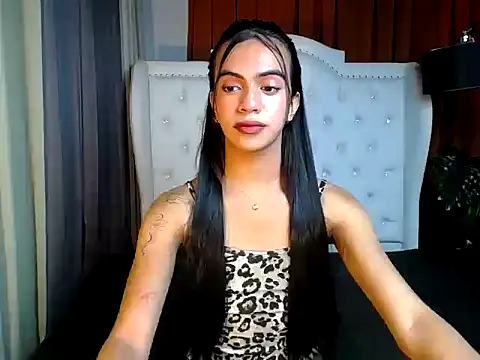 luv trix online show from February 16, 10:26 am