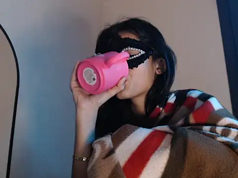 Hottie hania online show from November 30, 8:13 pm