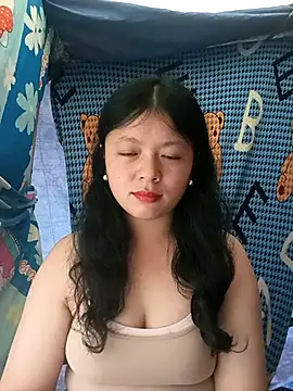 lisa-bae00 online show from February 5, 7:00 am