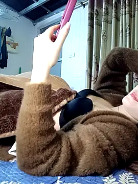 Family-Lovee online show from December 15, 3:45 am