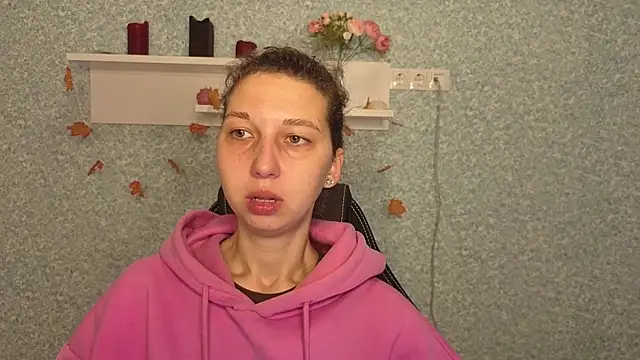 CuteEllii online show from November 21, 5:09 am