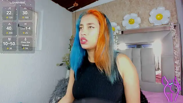 Cristall ravven online show from November 17, 5:13 pm