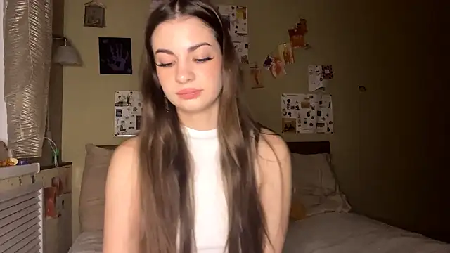 TheRealAnna online show from December 4, 5:35 pm