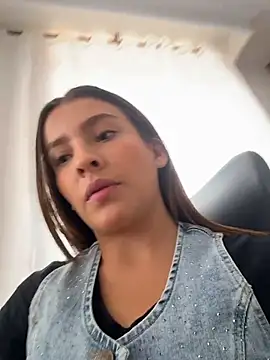 Talia Bonet online show from March 27, 4:19 pm