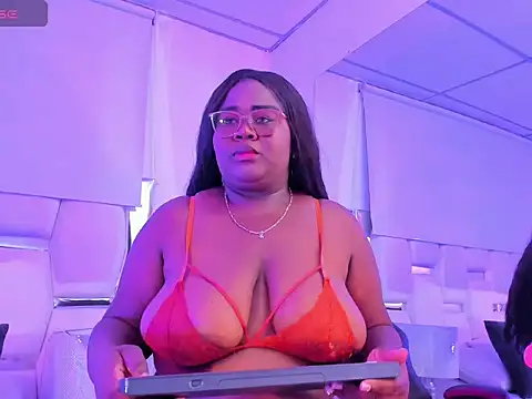 Britanny-Jhonsons online show from October 30, 10:55 pm