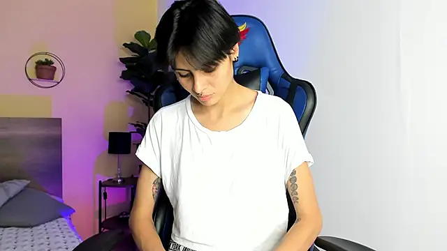 MartinnaGrecco online show from December 4, 8:53 pm