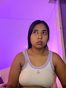 aly nicols online show from November 28, 11:41 pm