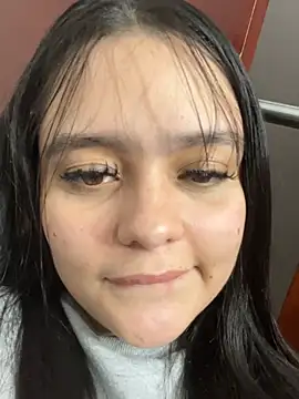 Selena Roa online show from April 15, 1:39 am