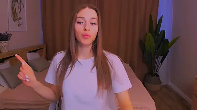 sassy cutie online show from February 26, 3:44 pm