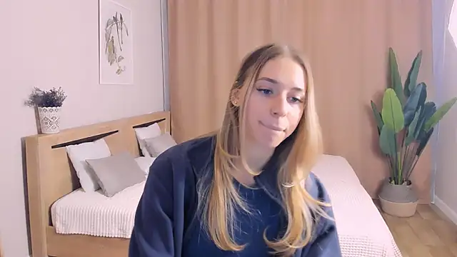 sassy cutie online show from January 19, 3:08 pm