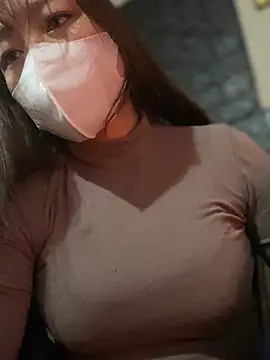 kitty-20x online show from March 9, 5:21 am