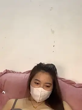 helo-kitty online show from December 1, 4:20 pm